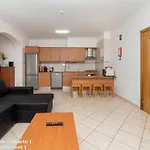 Akisol Sun דירה *